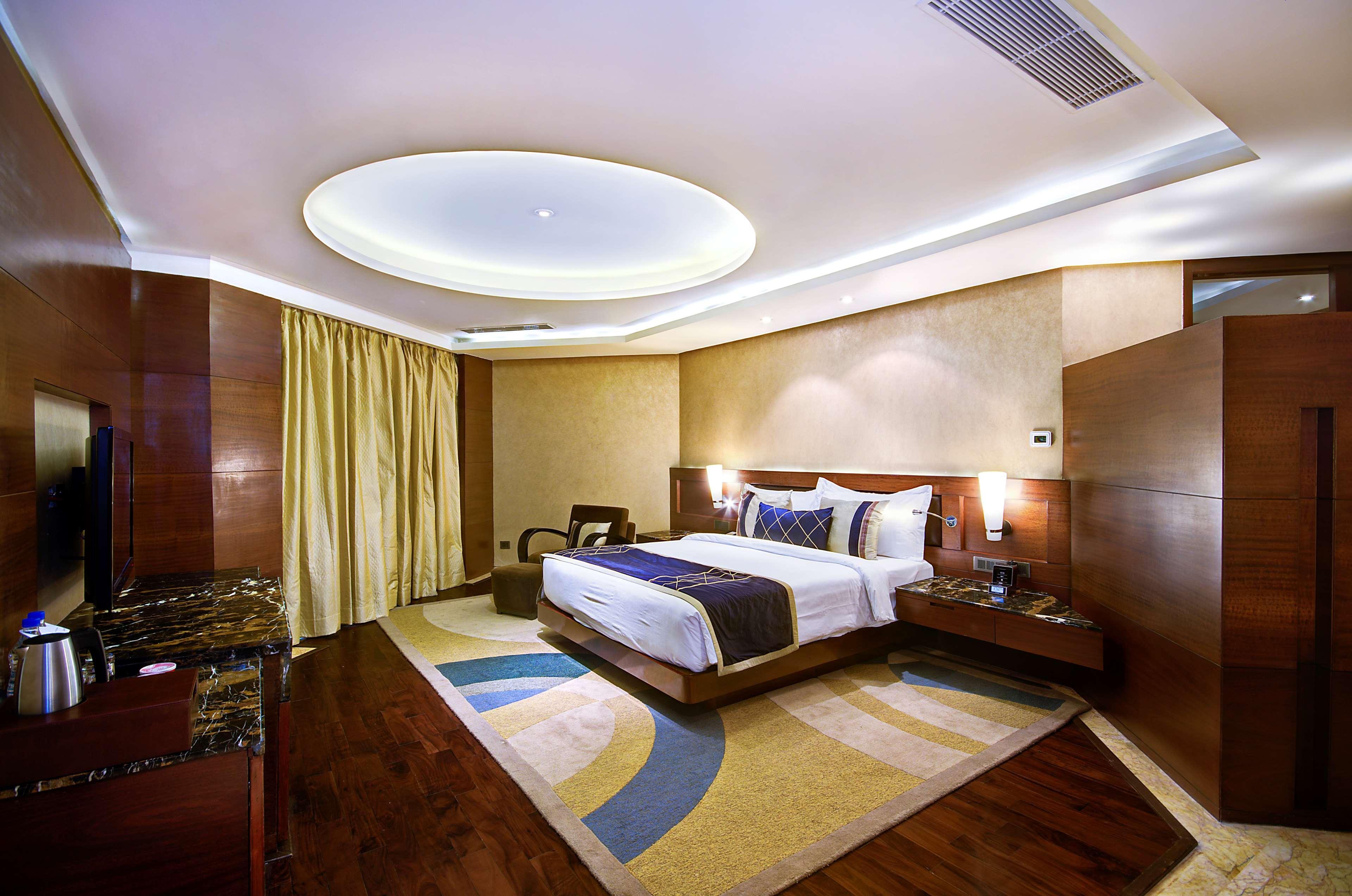 Radisson Blu Kaushambi Delhi Ncr Hotell Ghaziabad Exteriör bild