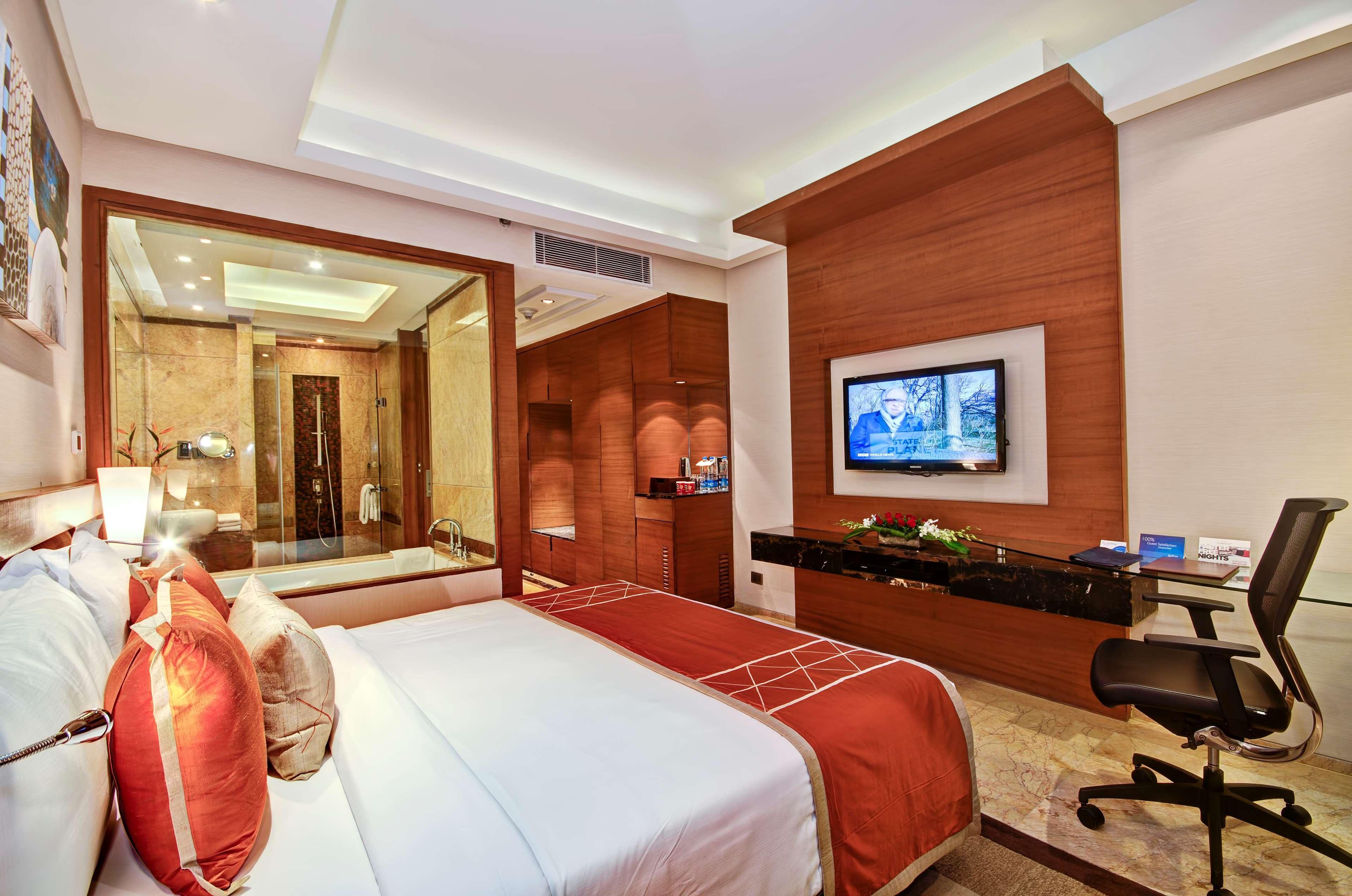 Radisson Blu Kaushambi Delhi Ncr Hotell Ghaziabad Exteriör bild